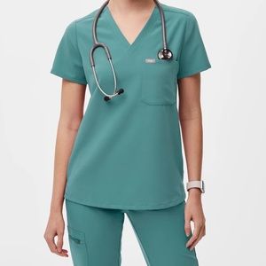 Figs Scrub Set in Hydrogreen